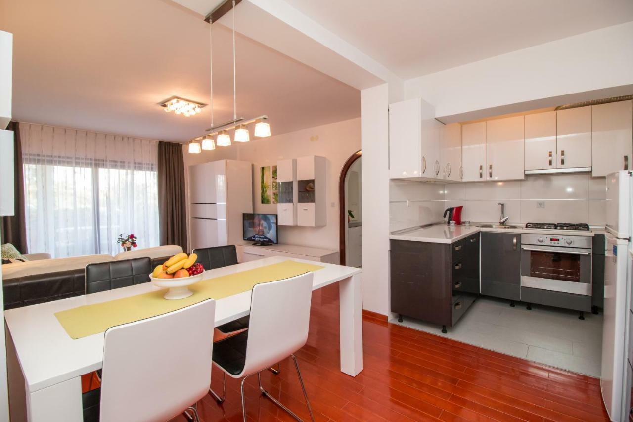 רוביני Apartments Mila מראה חיצוני תמונה